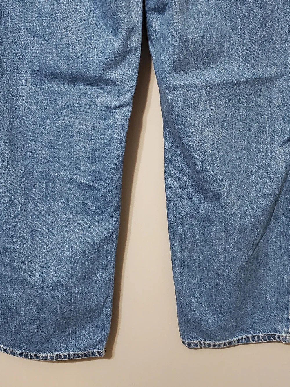 Forever 21 Premium Straight-Leg Jeans with Colorful Embroidery Women's Size 0x - Picture 6 of 10